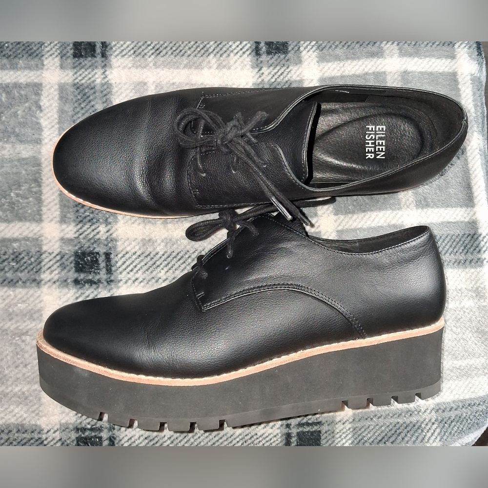 Eileen Fisher EDDY Platform Oxford Shoes Size 8.5 Black Leather